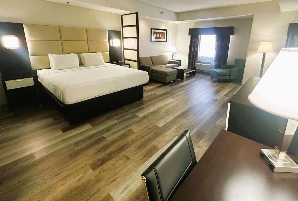 Best Western Plus Jfk Inn & Suites Норт Литъл Рок Стая снимка