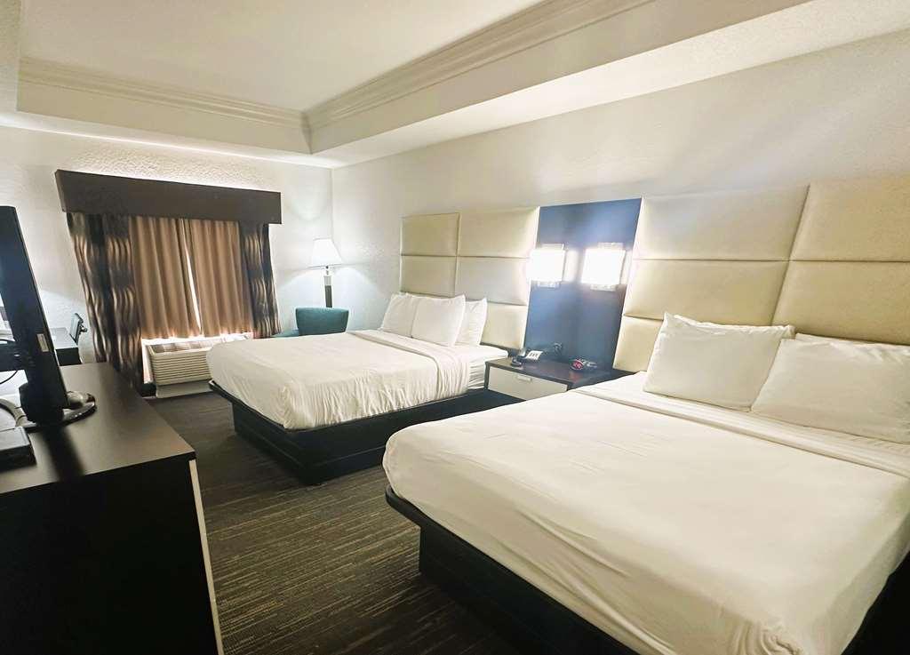 Best Western Plus Jfk Inn & Suites Норт Литъл Рок Стая снимка