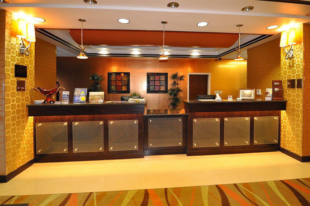 Best Western Plus Jfk Inn & Suites Норт Литъл Рок Интериор снимка